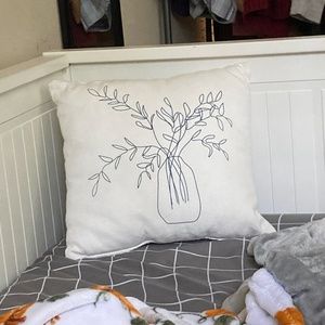 Throw pillow